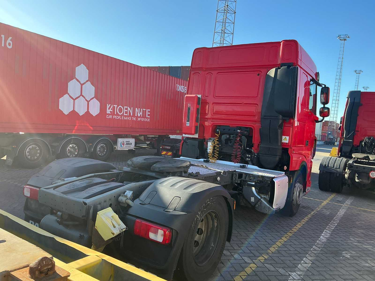 Camion 2019 DAF XF450FT TR4X2 COM KIP TRACTOR UNIT (84113-811)