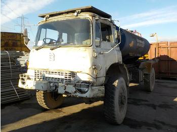 Camion citerne pour transport de carburant Bedford 4WD Fuel Tanker: photos 1