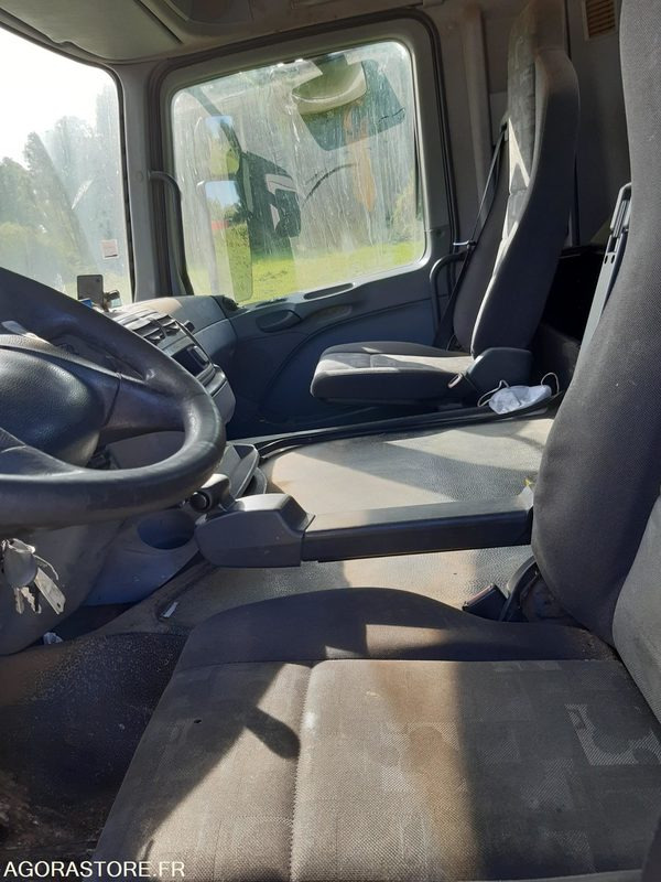 Camion CAMION AMPLIROLL MERCEDES CW-382-ZT - 2006 / 489 957 KM