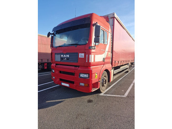 Camion à rideaux coulissants MAN 18.380
