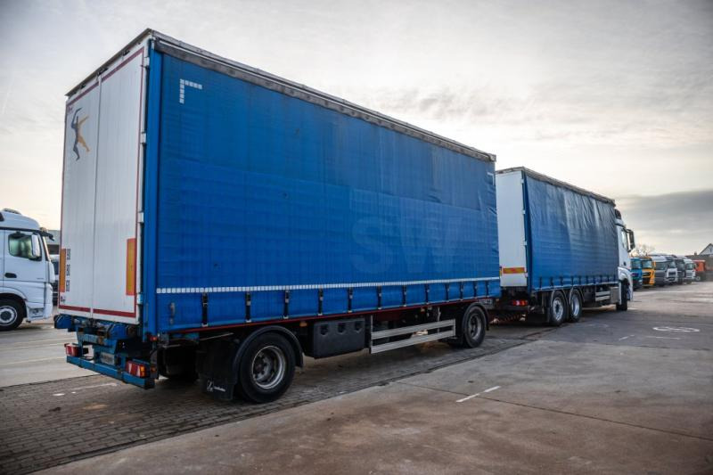 Camion à rideaux coulissants Mercedes ACTROS 2548-6x2+VOITH