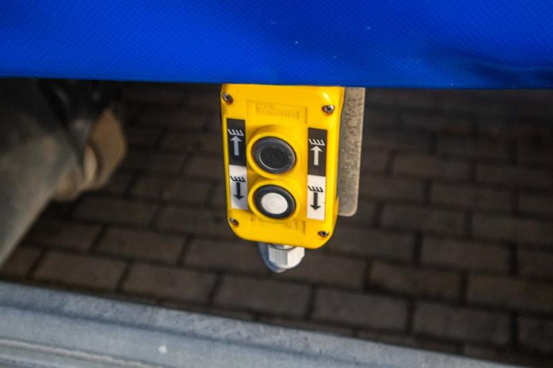 Camion à rideaux coulissants Renault PEMIUM LANDER 340 DXI-6X2