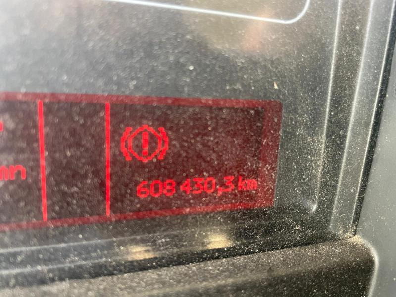 Camion à rideaux coulissants Renault Premium