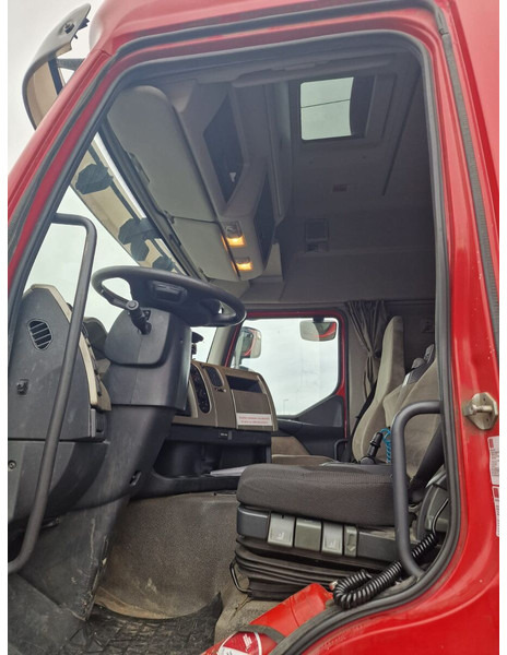 Camion à rideaux coulissants Renault Premium 450dxi