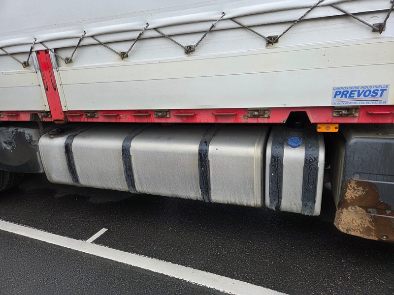 Camion à rideaux coulissants Renault Premium 460dxi