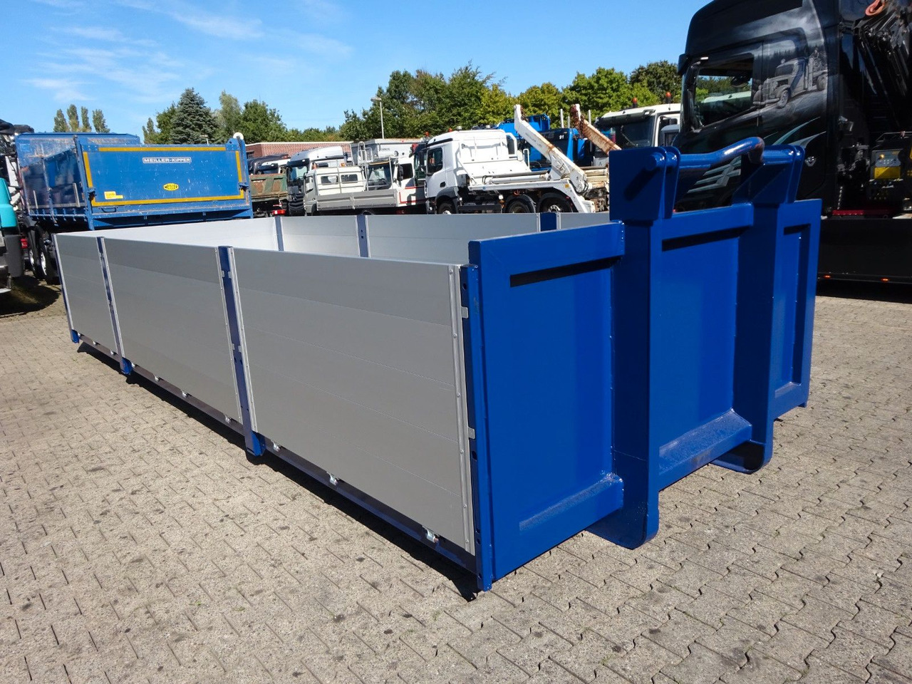 Camion ampliroll 12 cbm Abrollcontainer Pritsche