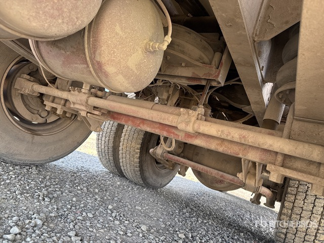 Camion ampliroll 1990 Iveco 190-36 6x2 Roll-Off Truck