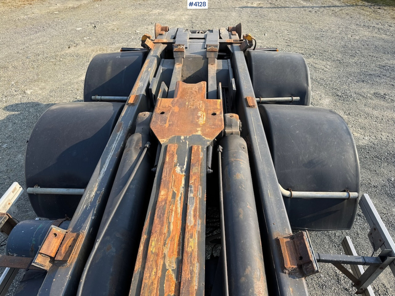 Camion ampliroll 1999 Scania R 144G Hooklift