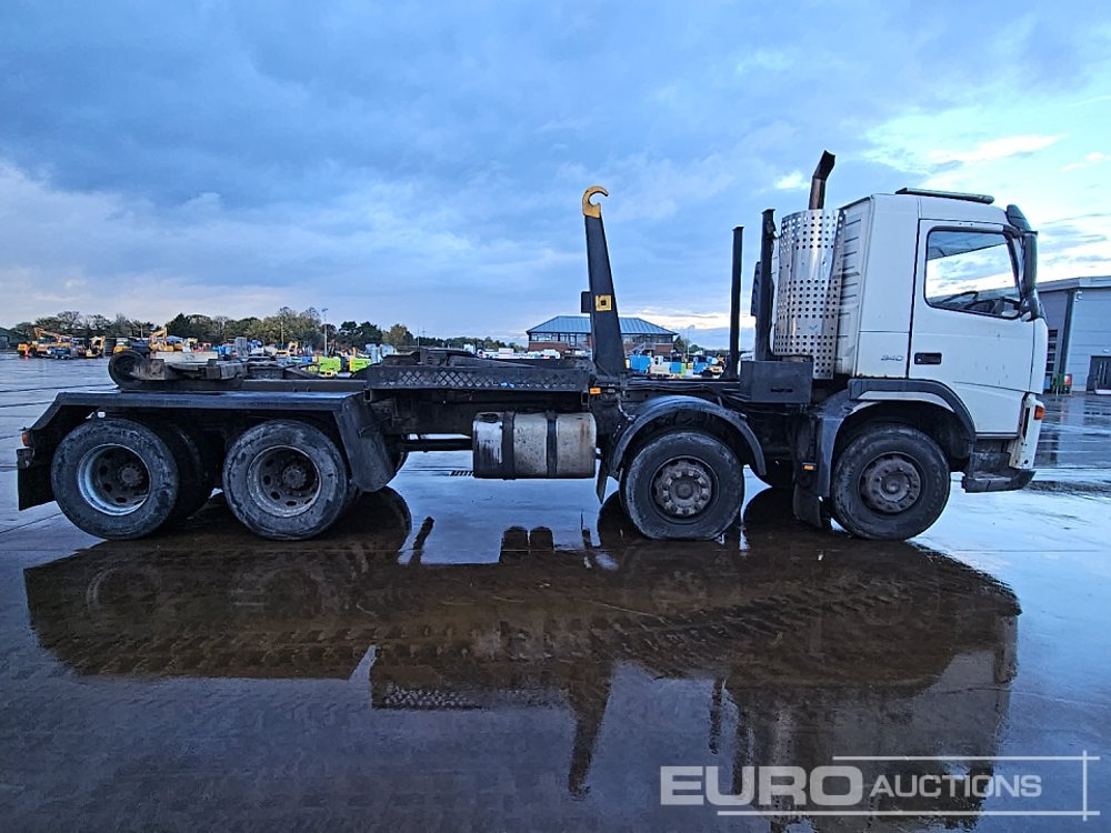 Camion ampliroll 2005 Volvo FM12 340