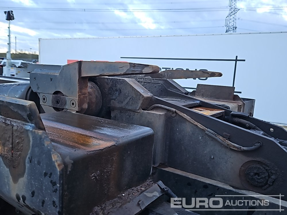 Camion ampliroll 2005 Volvo FM12 340