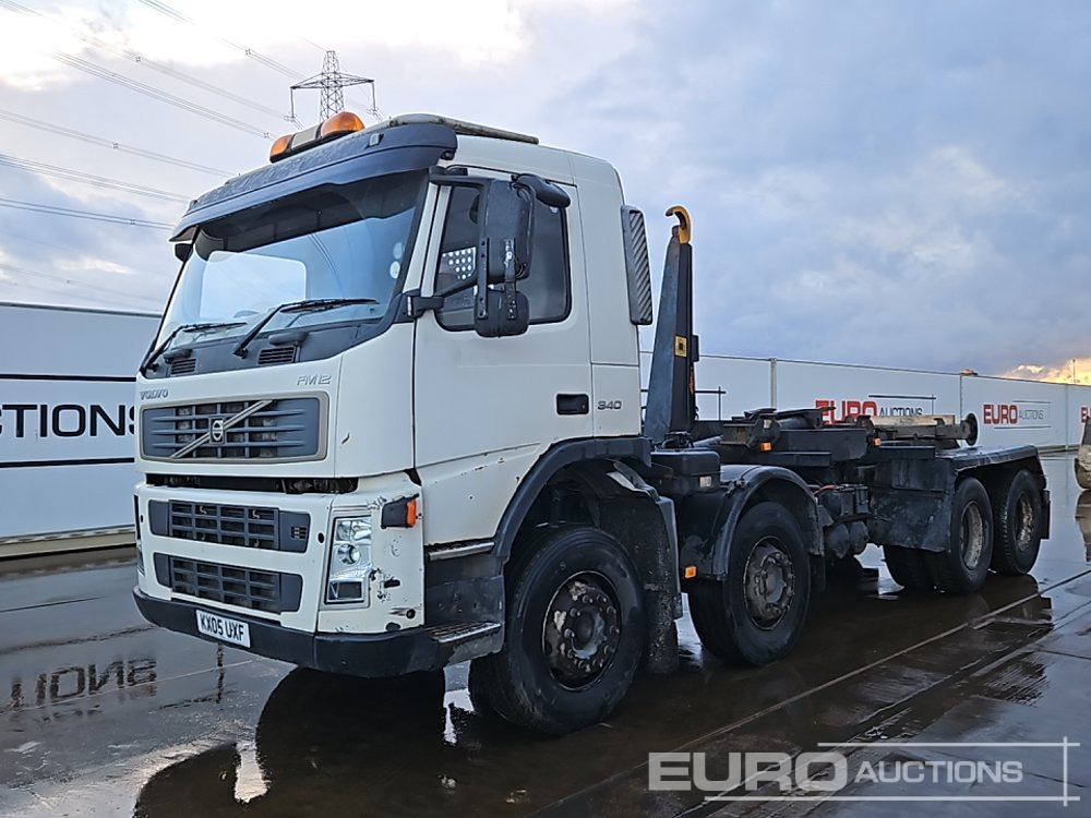 Camion ampliroll 2005 Volvo FM12 340