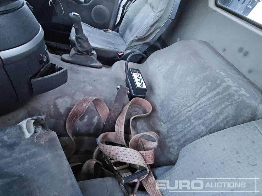 Camion ampliroll 2005 Volvo FM12 340