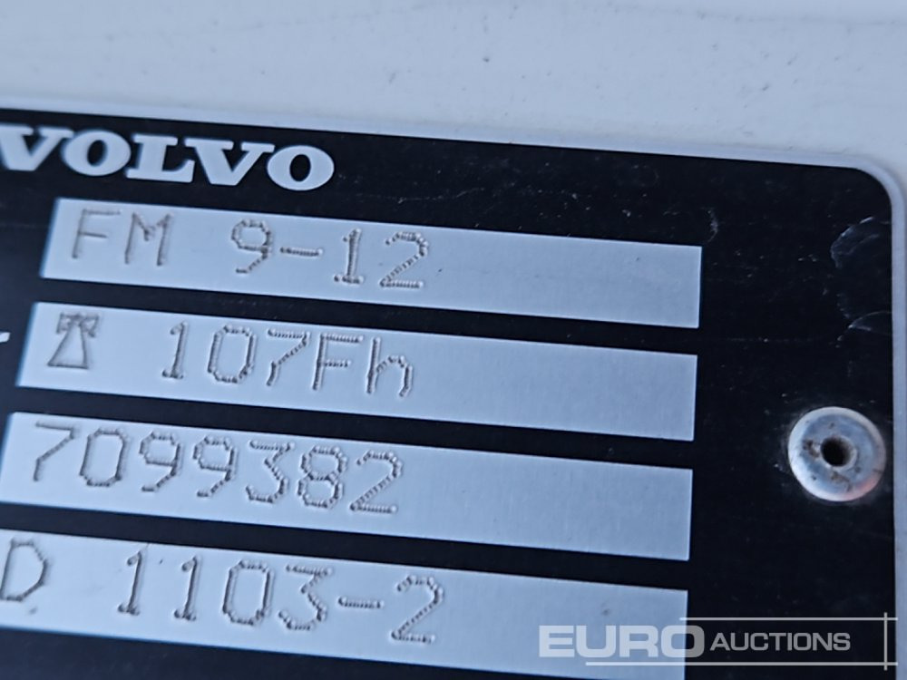 Camion ampliroll 2005 Volvo FM12 340