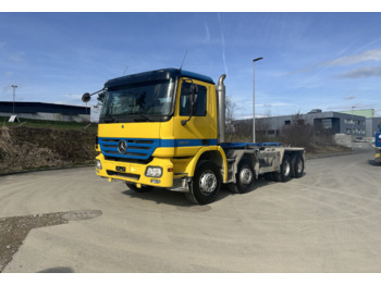 Camion ampliroll  2006 MB-Actros 3244 8×4 hook rig