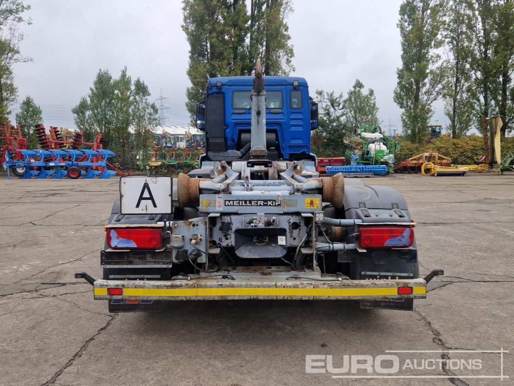 Camion ampliroll 2012 MAN TGS 26.440