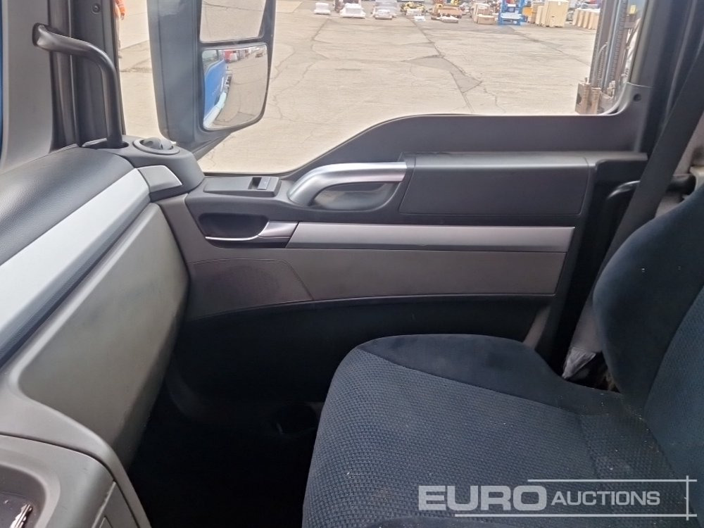 Camion ampliroll 2012 MAN TGS 26.440