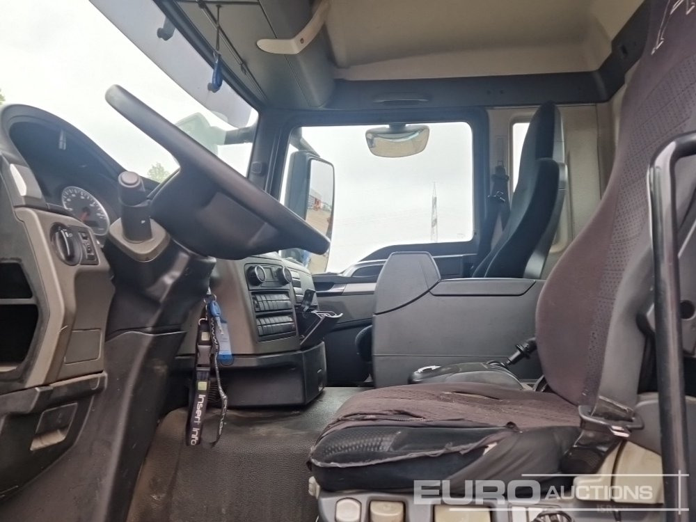 Camion ampliroll 2012 MAN TGS 26.440