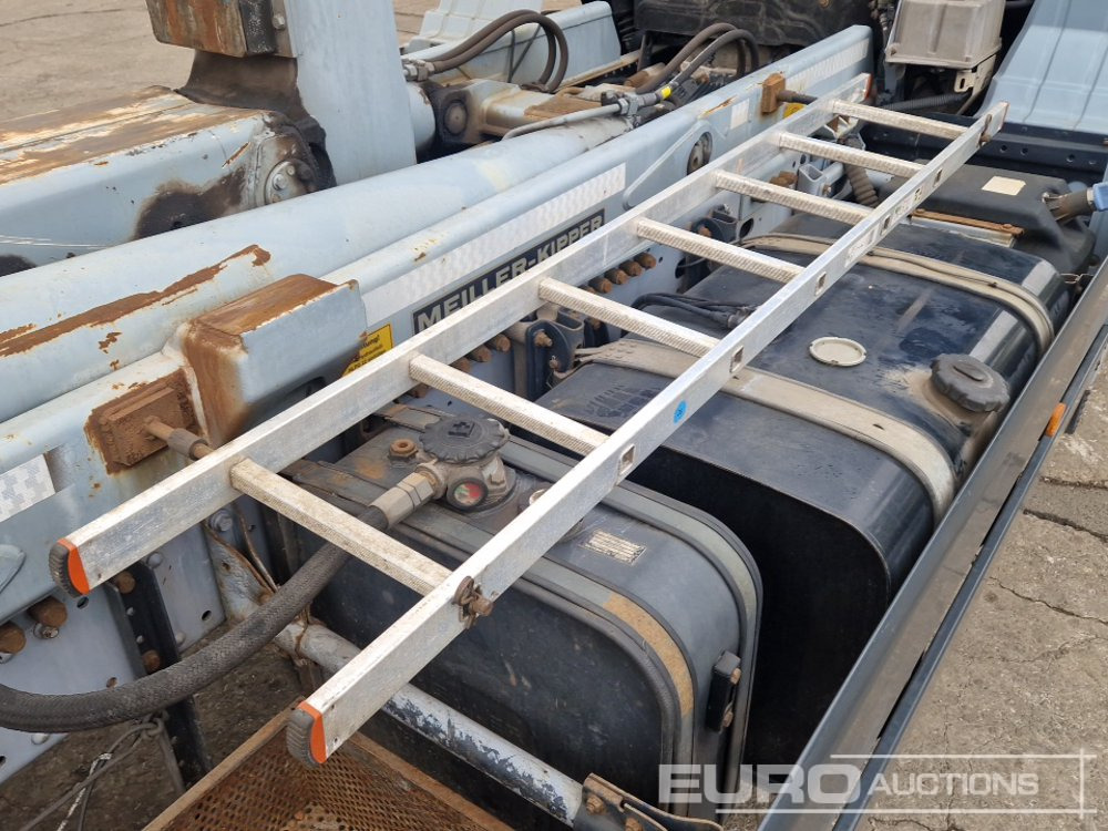 Camion ampliroll 2012 MAN TGS 26.440