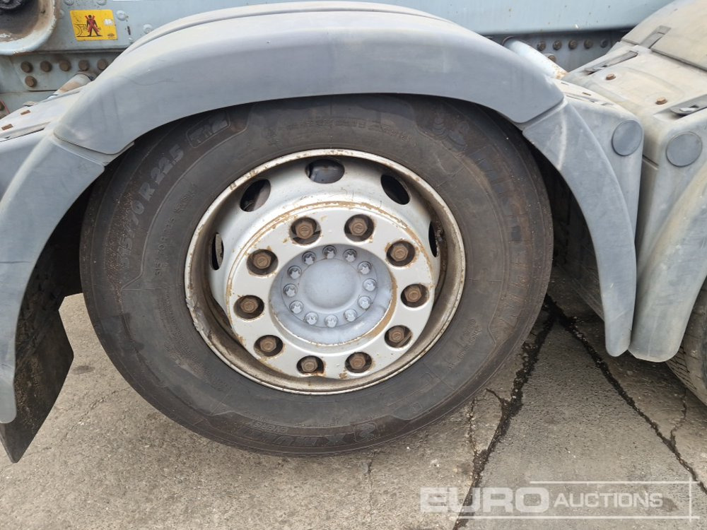 Camion ampliroll 2012 MAN TGS 26.440