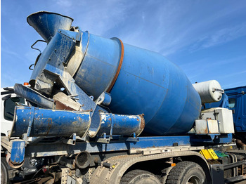 Camion ampliroll  Abrollcontainer Betonmischaufbau mit sep. Motor