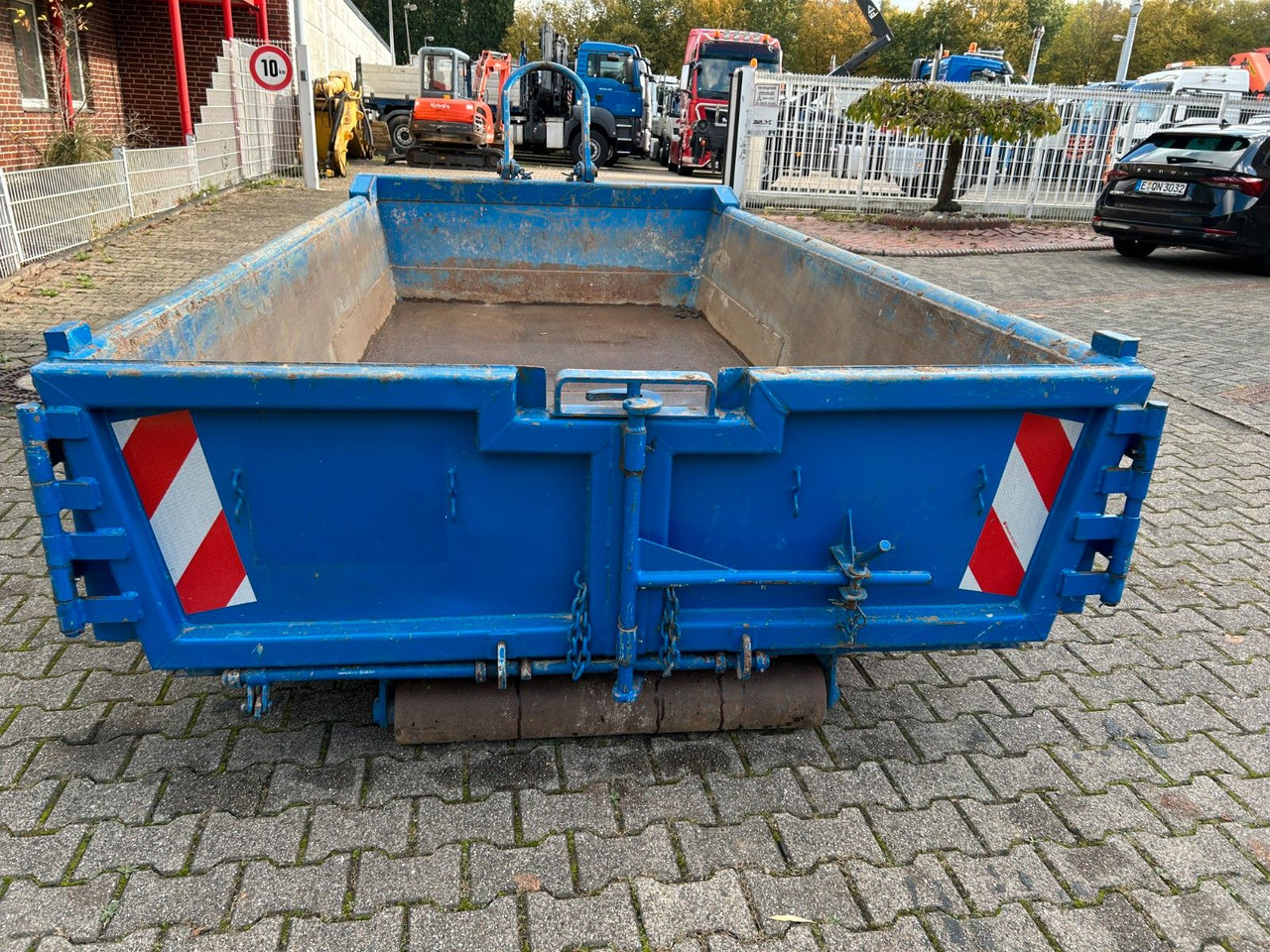 Camion ampliroll Abrollcontainer HST für 5,5 m³