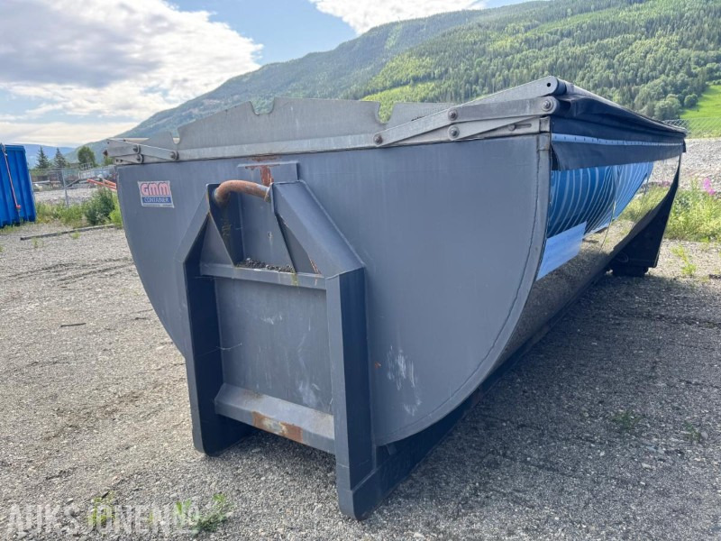 Camion ampliroll Asfaltbalje for krokløft med giljotinluke.