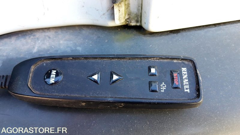 Camion ampliroll *CAMION AMPLIROLL 26T