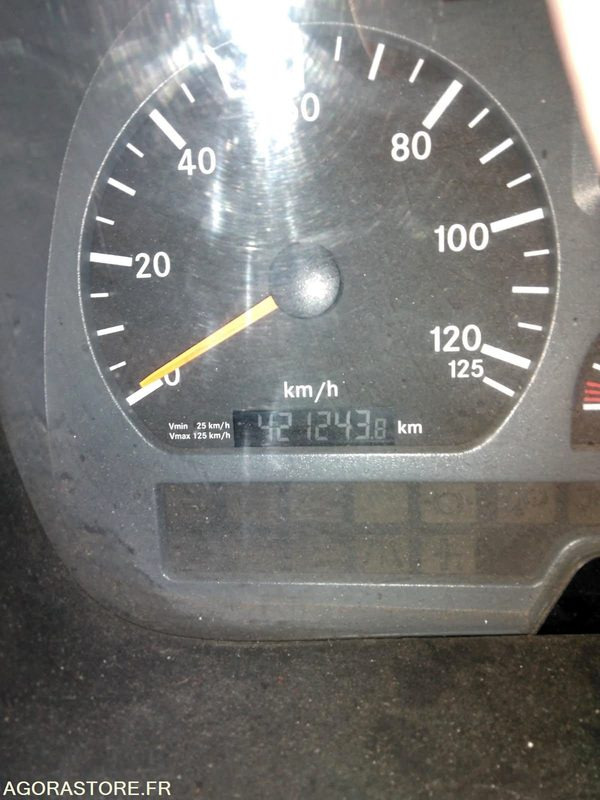 Camion ampliroll CAMION AMPLIROLL CN-524-FV