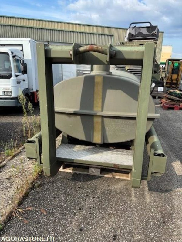 Camion ampliroll CITERNE AMPLIROLL 4000 LITRES