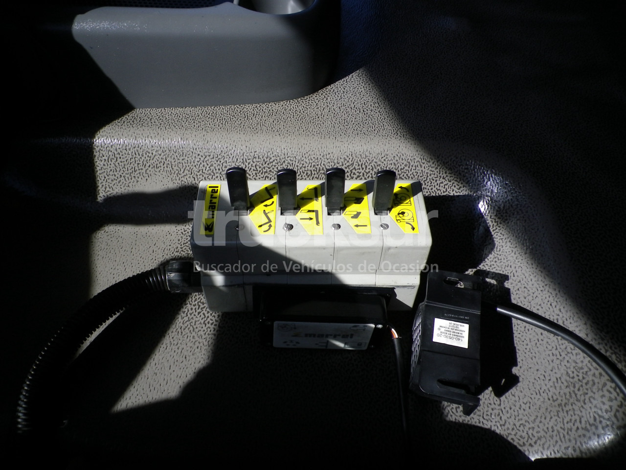 Camion ampliroll DAF CF450