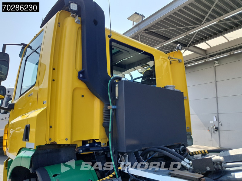 Camion ampliroll DAF CF 450 CF 6X2 HIAB 20ZL53 Hooklift LiftAxle Automatic 20 Tonnes ACC Euro 6