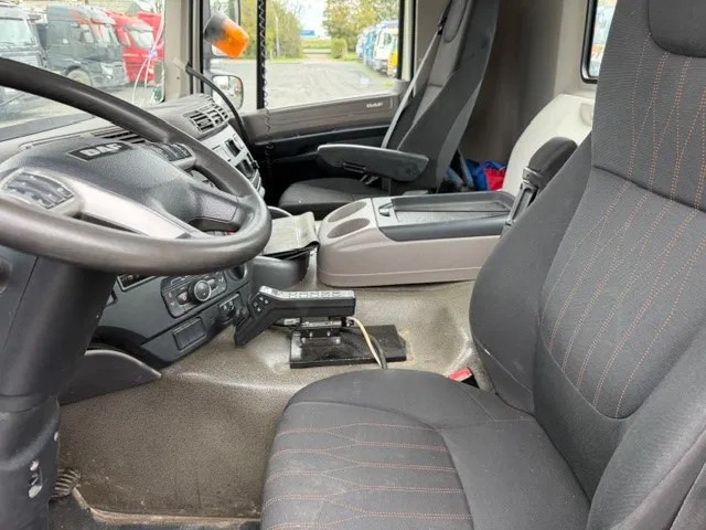 Camion ampliroll DAF CF 480 HAAKARM/ROLL-OFF TIPPER