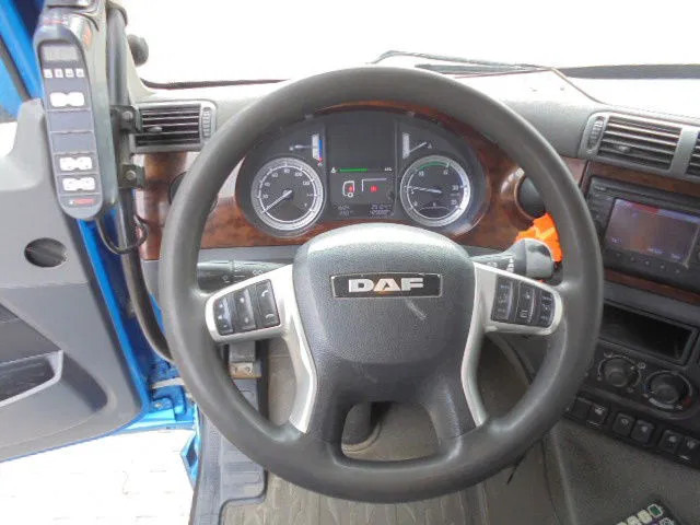 Camion ampliroll DAF CF 510 8X2 TRIPLE NL TRUCK