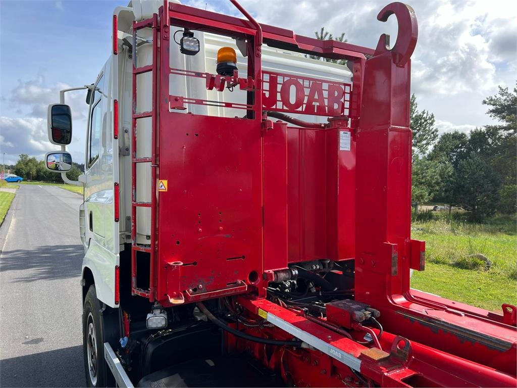 Camion ampliroll DAF CF 530 6x2*4 FAN