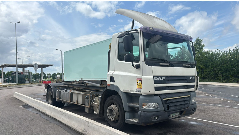 Camion ampliroll DAF CF 85.410 - 19T HOOKLIFT / ABROLLKIPPER / GANCHO - MANUAL ZF - A/C - GOOD CONDITION