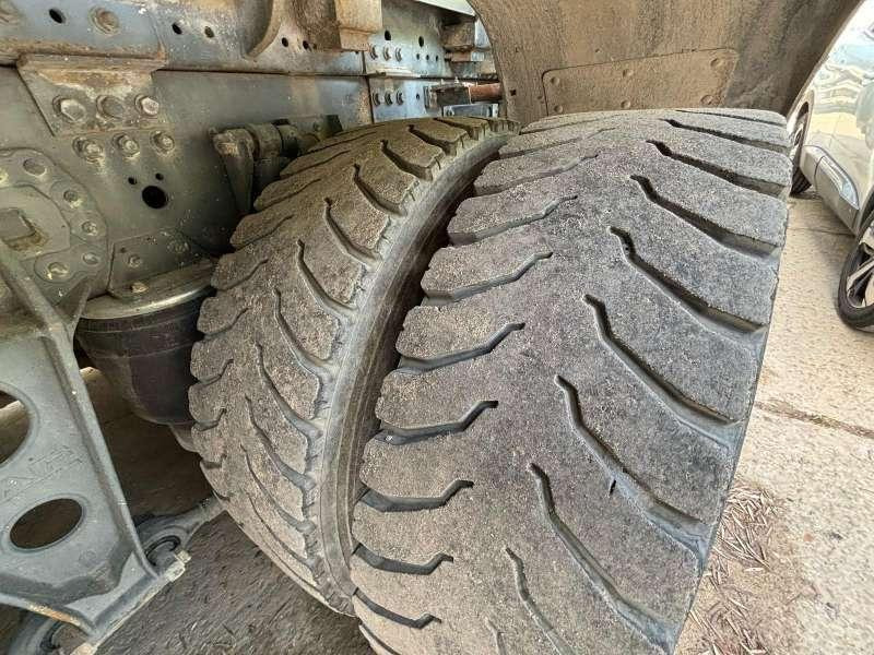 Camion ampliroll DAF CF 85.460 6X2