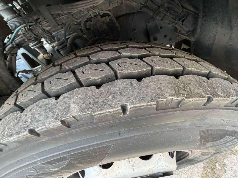 Camion ampliroll DAF CF 85.460 6X2