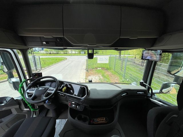 Camion ampliroll DAF FAN XF 480 NGD