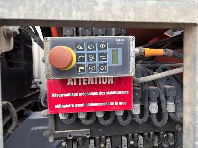 Camion ampliroll DAF GRUE 85.410 6X4