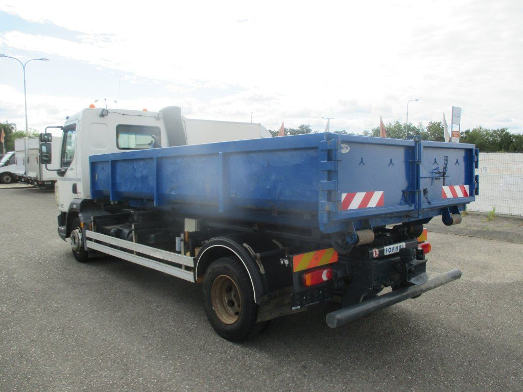 Camion ampliroll DAF LF 12.250