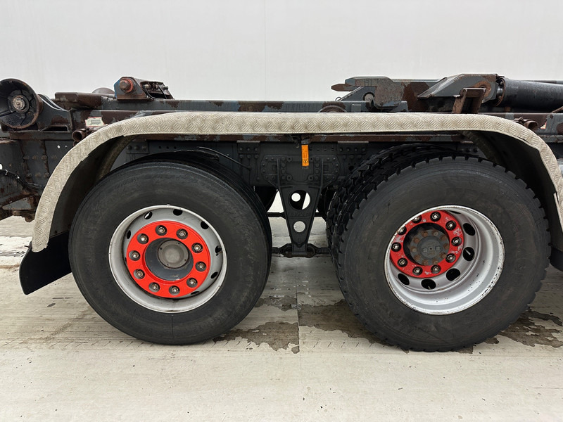 Camion ampliroll DAF XF105.410 Space Cab
