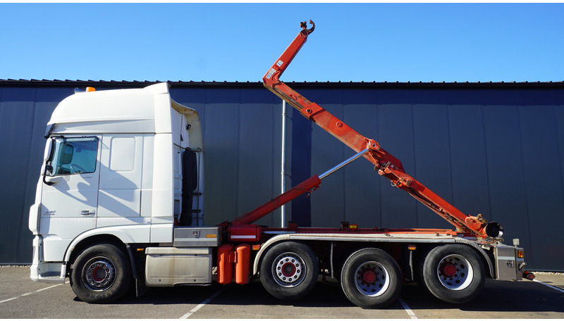 Camion ampliroll DAF XF460 8X2 HOOKARM SYSTEM TRUCK