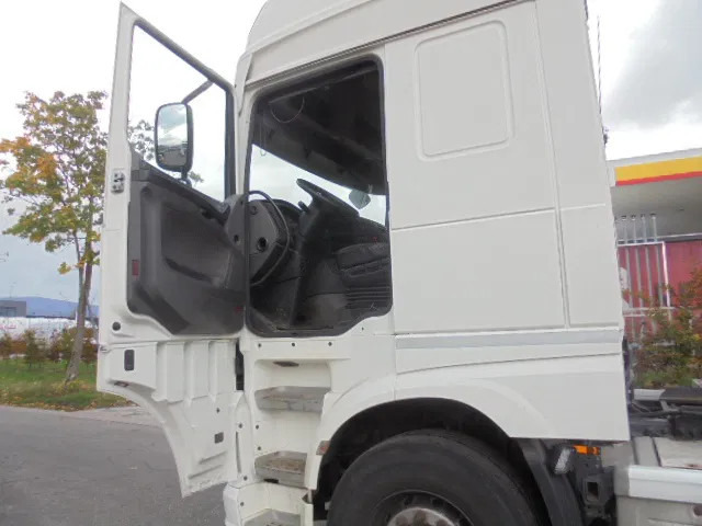 Camion ampliroll DAF XF 106 510 8X2 TRIPLE NL TRUCK