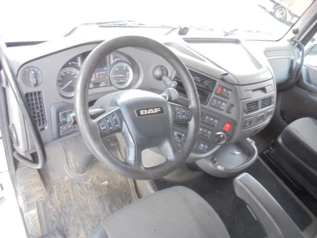 Camion ampliroll DAF XF 106 510 8X2 TRIPLE NL TRUCK