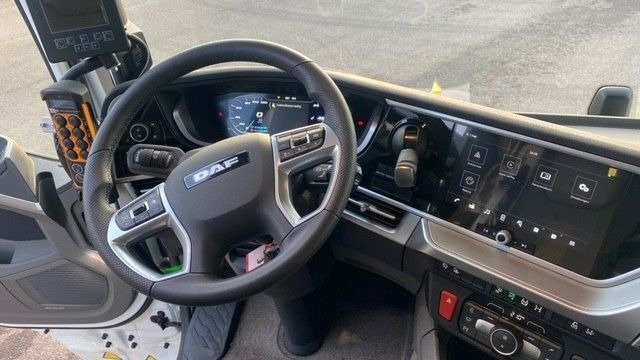 Camion ampliroll DAF XF 480 FAN Abroller VDL DAF XF 480 FAN Abroller VDL