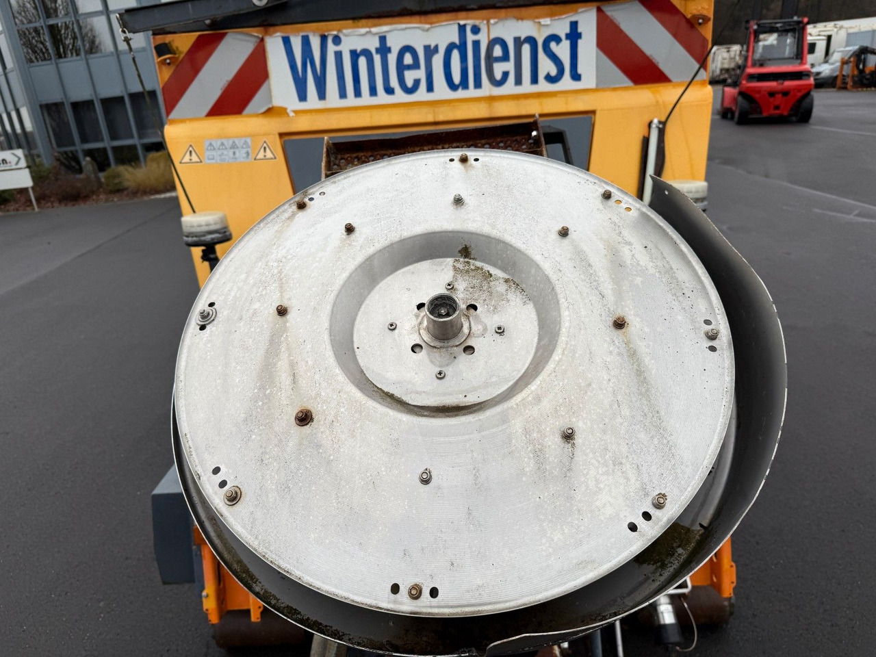 Camion ampliroll Epoke Salzstreuer Winterdienst Bandstreuer