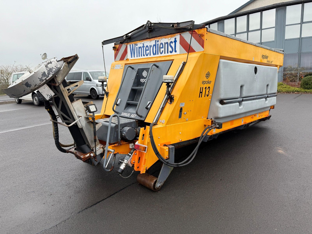 Camion ampliroll Epoke Salzstreuer Winterdienst Bandstreuer