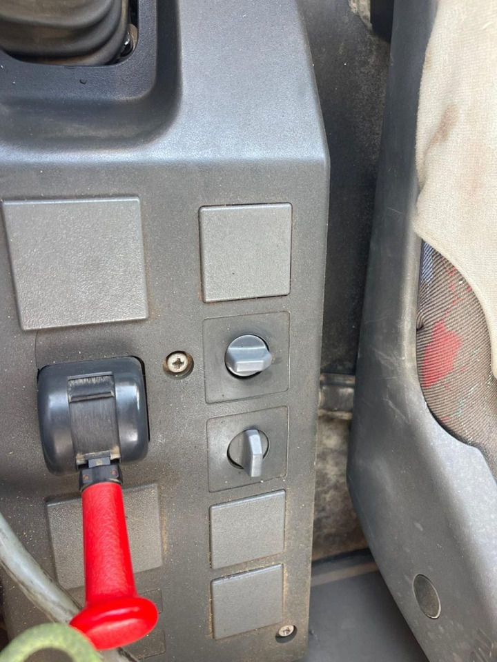 Camion ampliroll FIAT IVECO EUROCARGO 150E23