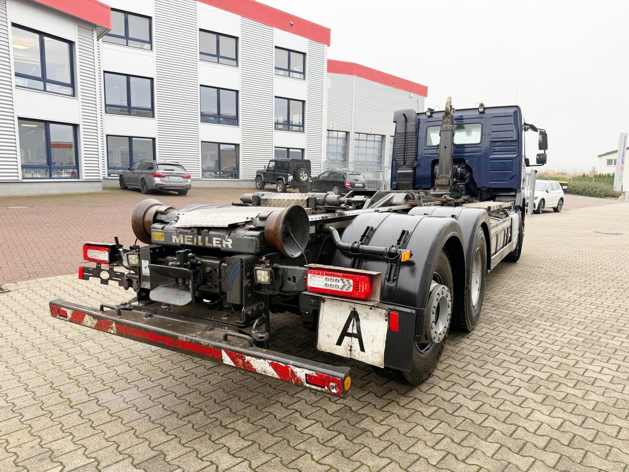 Camion ampliroll FM 410 6x2 FM 410 6x2, Lenk-/Liftachse, Motorabtrieb