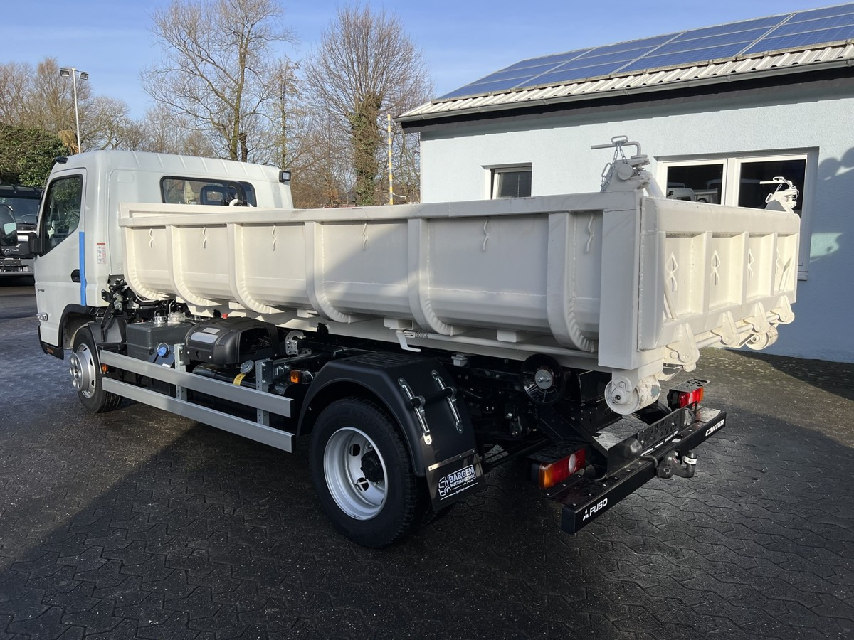 Camion ampliroll FUSO Canter FUSO 7C18 City Abrollkipper Miete